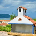 Ifigenia Apartamento *