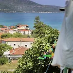 Ifigenia Apartamento *
