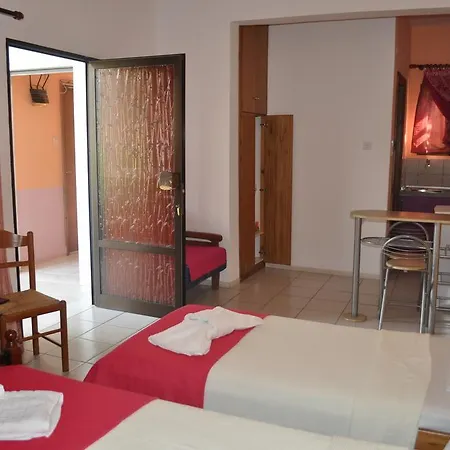 Ifigenia شقة سكالا بوتامياس