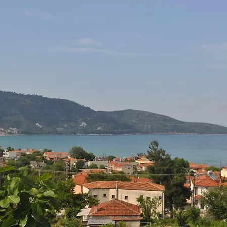 Ifigenia شقة سكالا بوتامياس